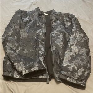 Women's Camouflage Puffer Jacket